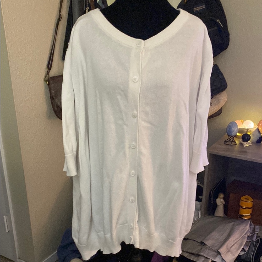 White short sleeve button-Up Cardigan